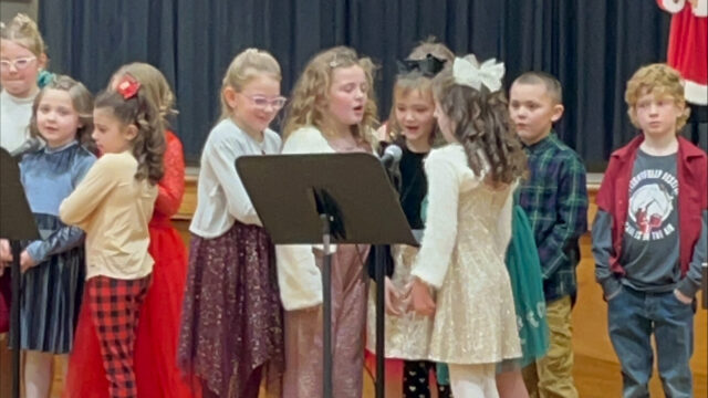 k-2 music christmas concert