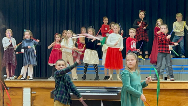 k-2 music christmas concert